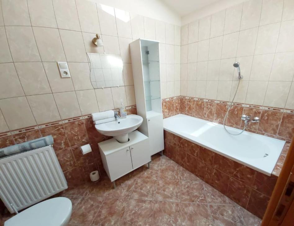 Mediterran Apartman Zalakaros Kültér fotó